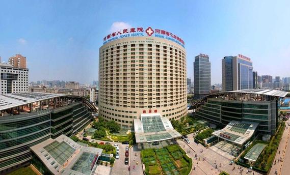 医院代挂号通：排队时代的终结者还是黄牛的新马甲？_一